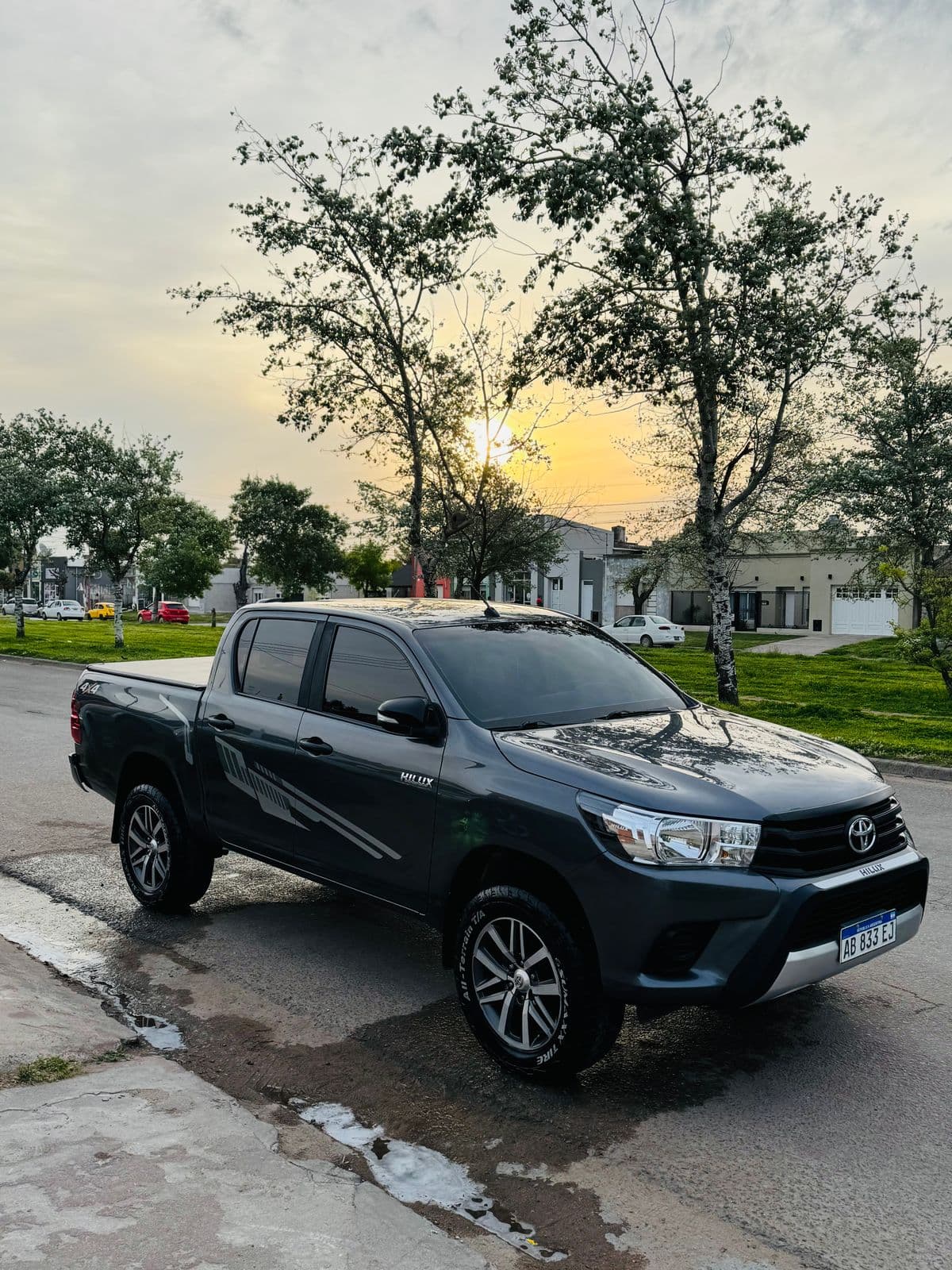 Foto de TOYOTA HILUX L/16 2.4 DC 4X4 TDI DX