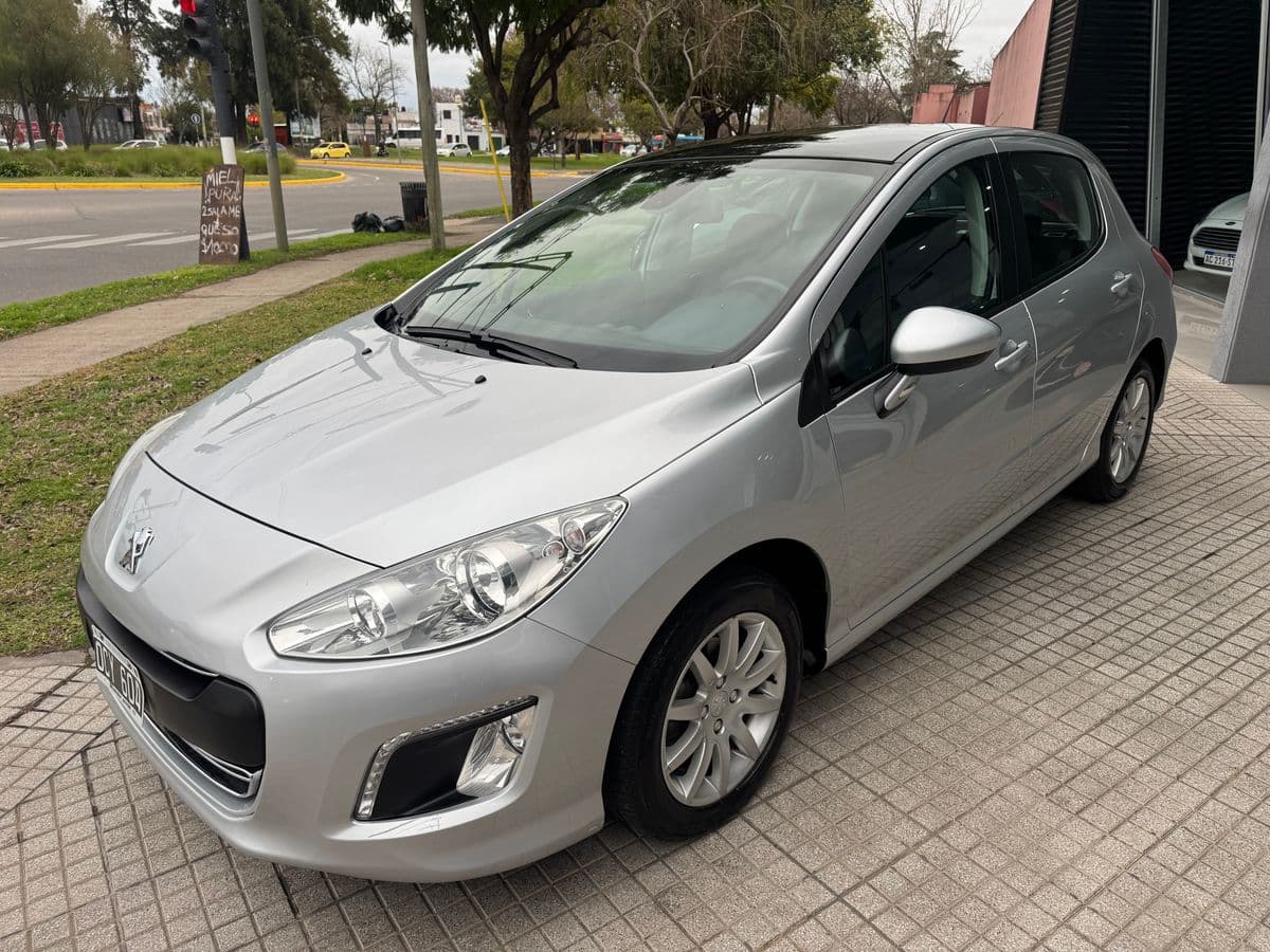 Foto de PEUGEOT 308 1.6 ALLURE NAV