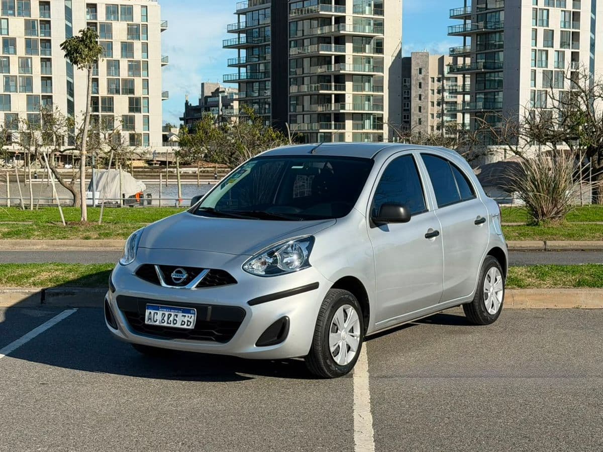 Foto de NISSAN MARCH 1.6 ACTIVE PURE DRIVE