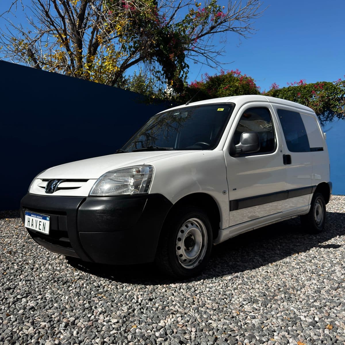 Foto de PEUGEOT PARTNER 1.6 HDI CONFORT 5 PLAZAS