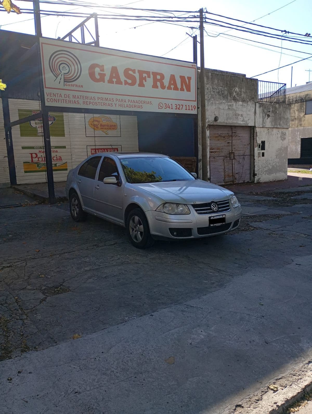 Foto de VOLKSWAGEN BORA 2.0 MPI TRENDLINE L/07 TIPT.