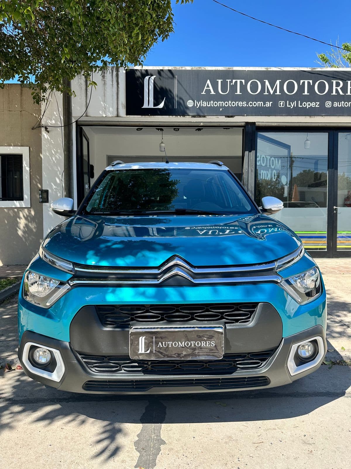 Foto de CITROEN C 3 1.2 PURETECH FIRST EDITION L/22