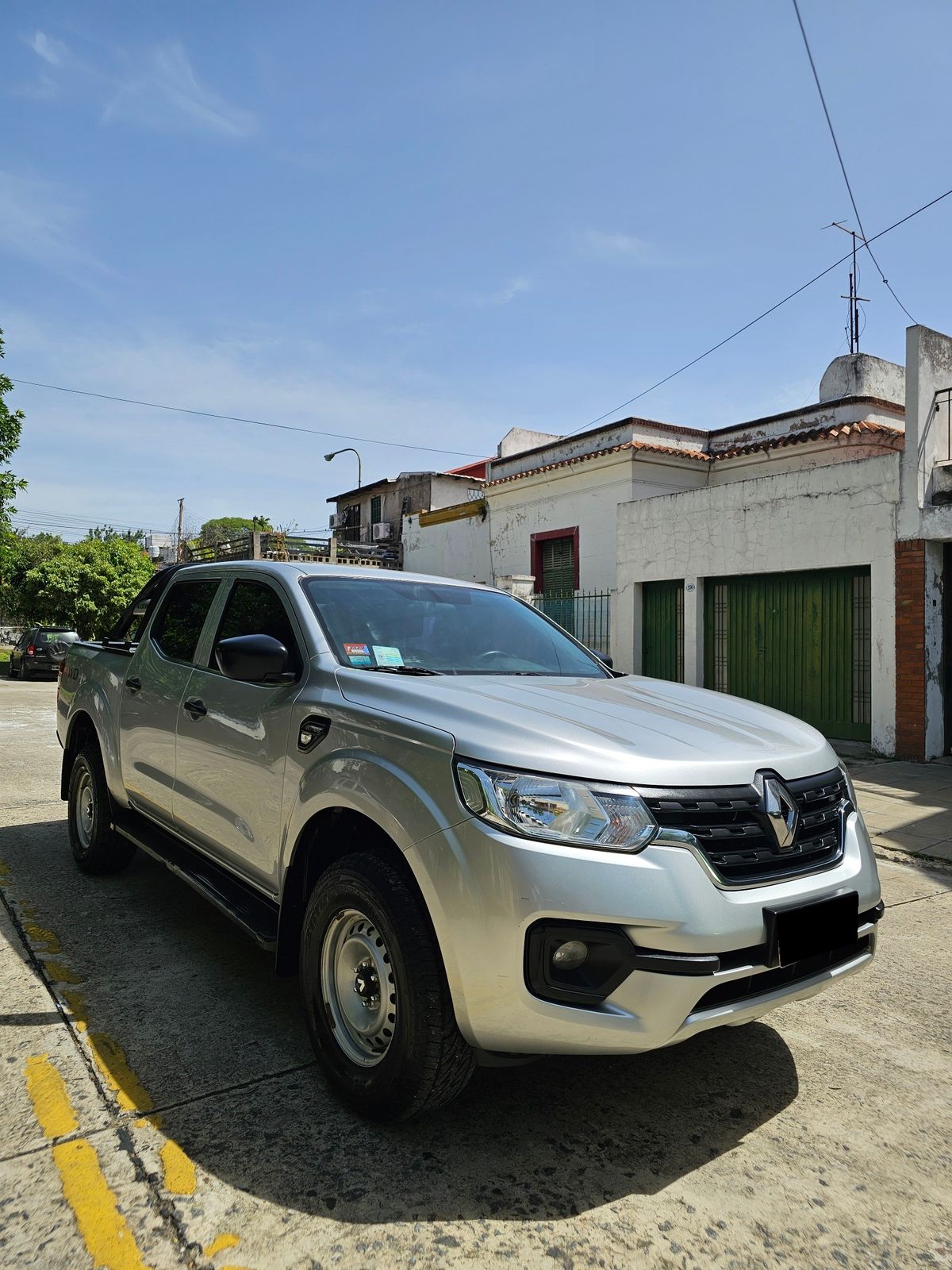 Foto de RENAULT ALASKAN 2.3 TDI CONFORT 4X4