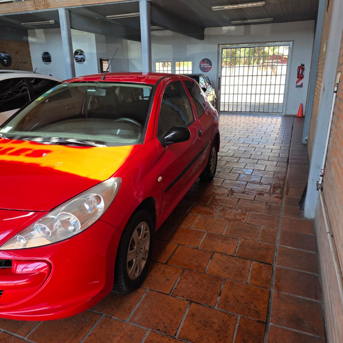 Foto de PEUGEOT 207 COMPACT 1.4 3 P XR//ACTIVE