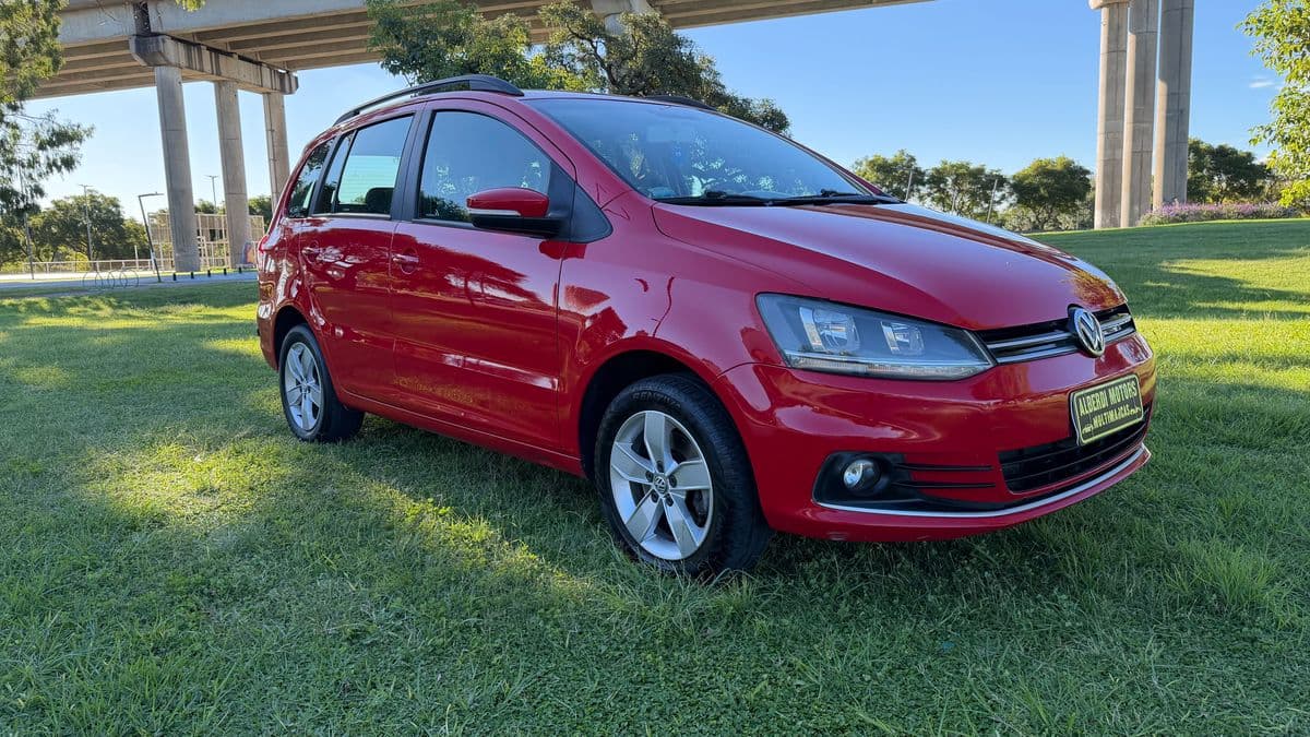 Foto de VOLKSWAGEN SURAN 1.6 TRENDLINE L/15