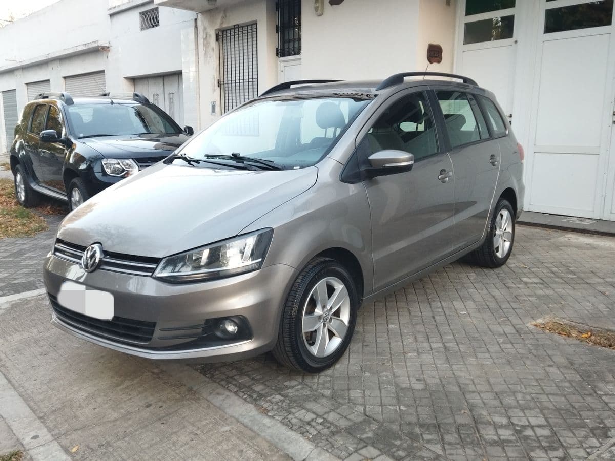 Foto de VOLKSWAGEN SURAN 1.6 TRENDLINE L/15