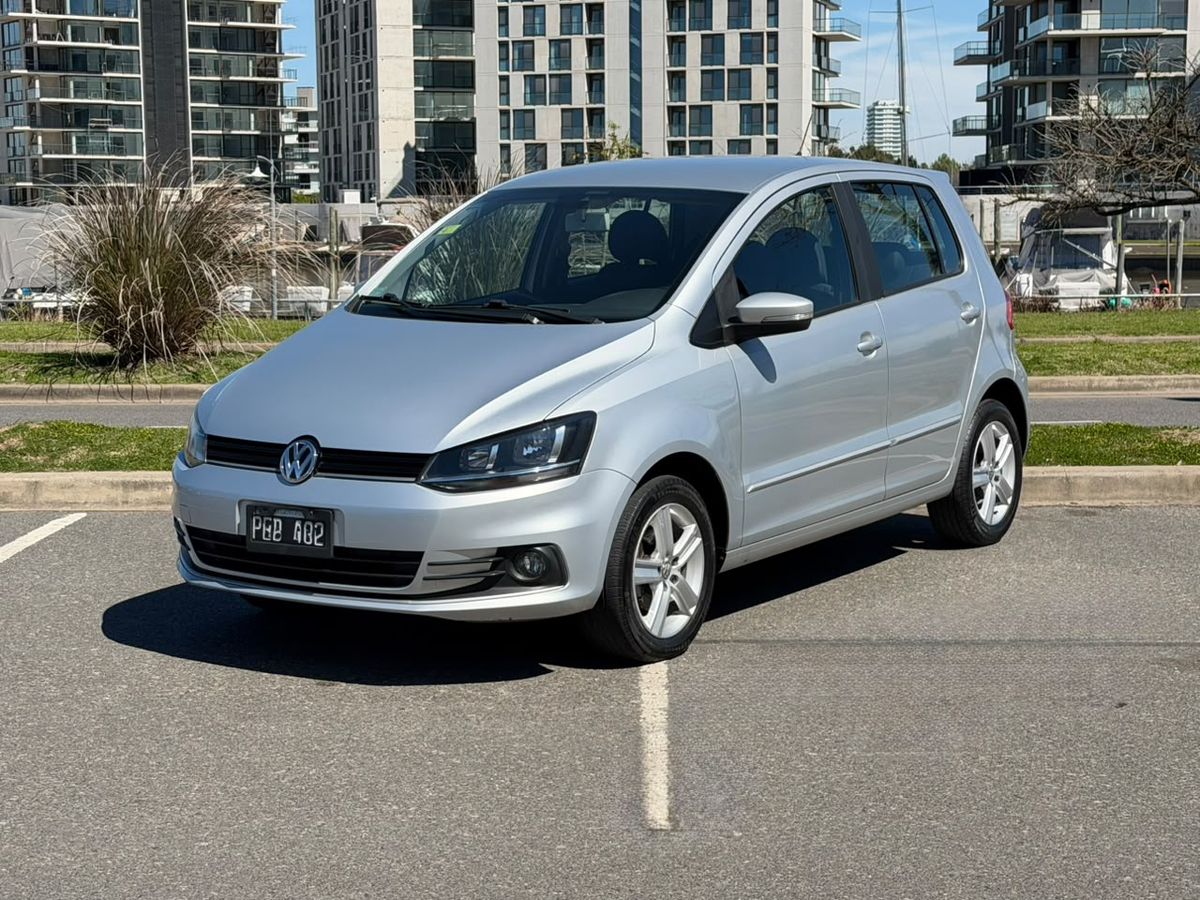 Foto de VOLKSWAGEN FOX 1.6 5 P. COMFORTLINE L/15