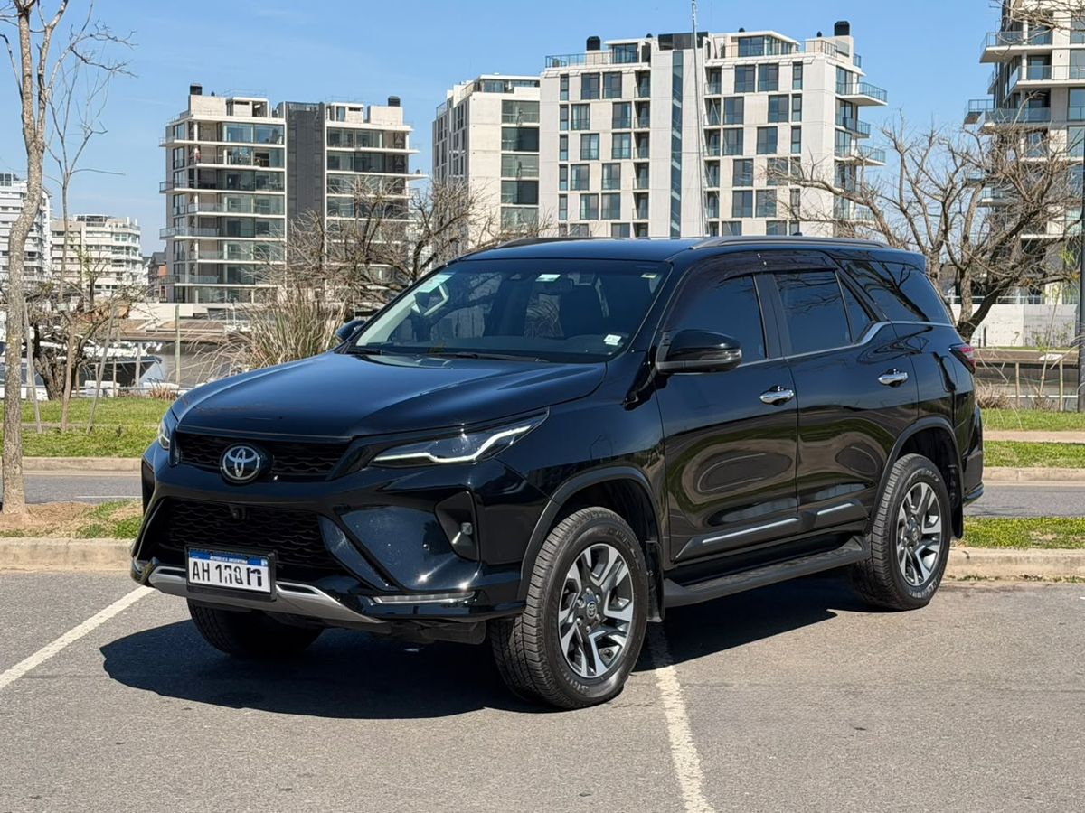 Foto de TOYOTA SW4 TDI SRX AUT L/24