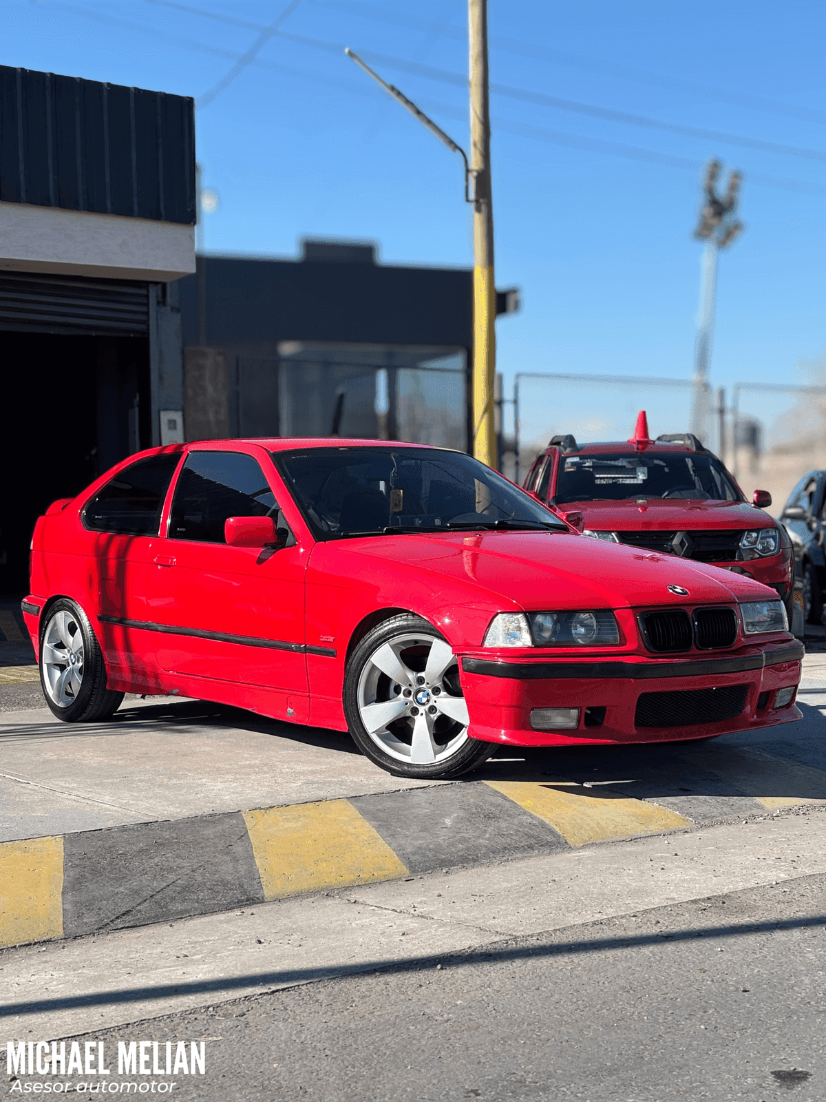 Foto de BMW 318TI COMPACT