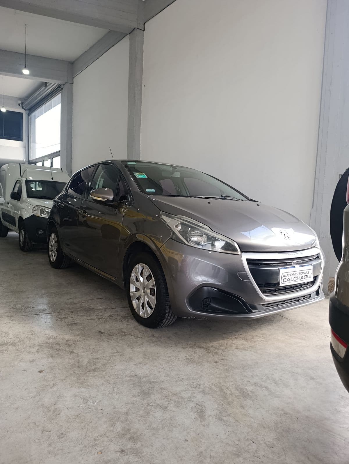 Foto de PEUGEOT 208 1.5 5P ACTIVE