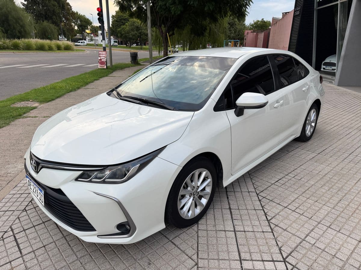 Foto de TOYOTA COROLLA 2.0 XLI L/20