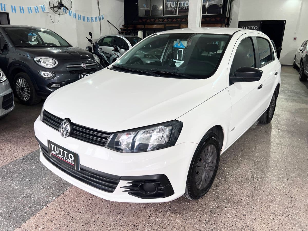 Foto de VOLKSWAGEN GOL TREND 1.6 5 P L/17 TRENDLINE